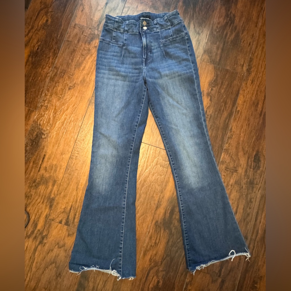 Lucky‎ Brand Jeans Womens Size 10/30R Trouser Flare Classic Bell Bottom Raw Hem